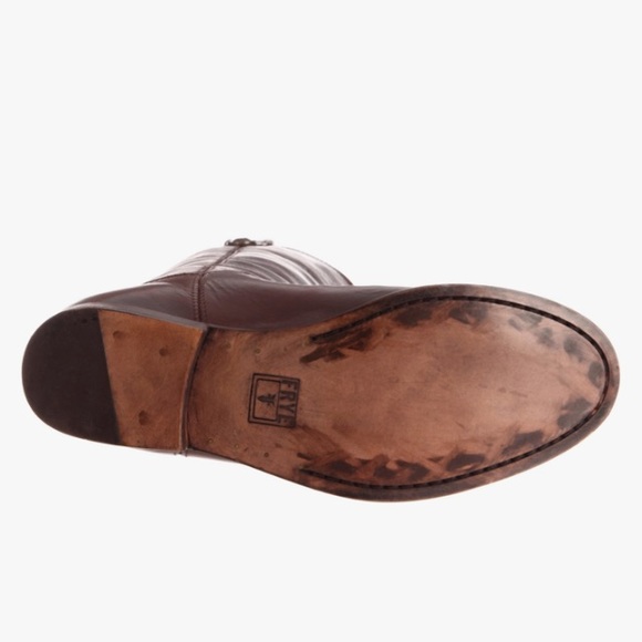 NEW FRYE Melissa Button 2 Riding Boots Dark Brown Distressed Leather Size 7.5 - Picture 10 of 11